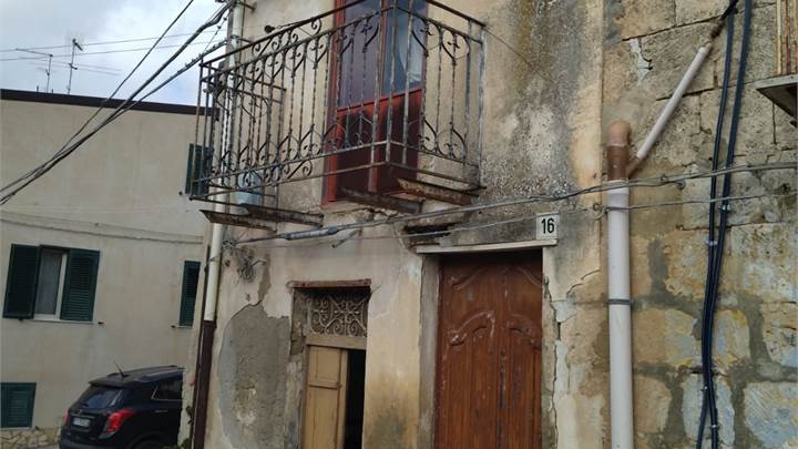 casa in via S.M.Trapani