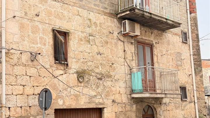 Casa singola in Vendita a Mussomeli (CL) via tripoli  2